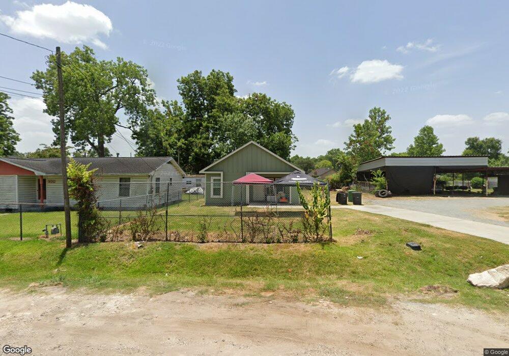 905 Prosper St, Houston, TX 77088 - photo 1