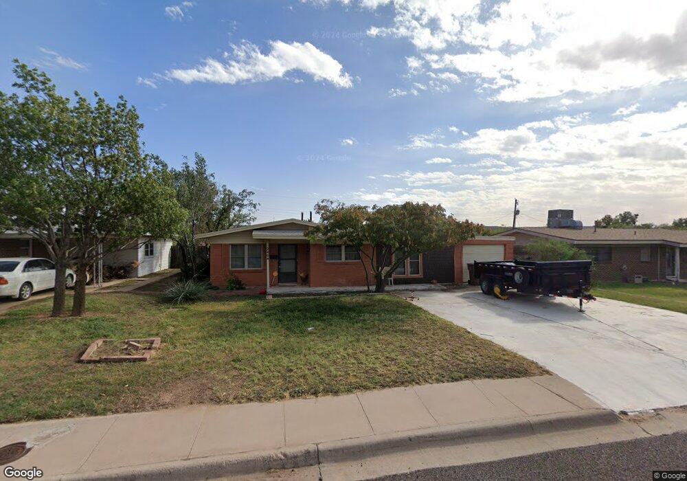 2404 Morrison Dr, Big Spring, TX 79720 - photo 1