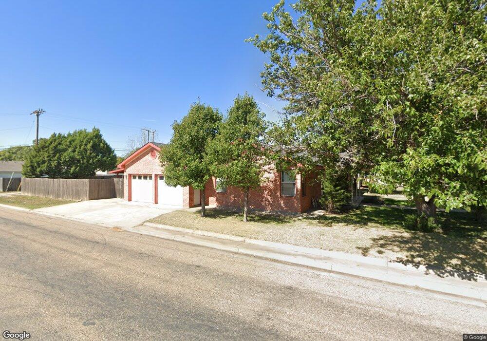 101 Spruce Ave, Dumas, TX 79029 - photo 1