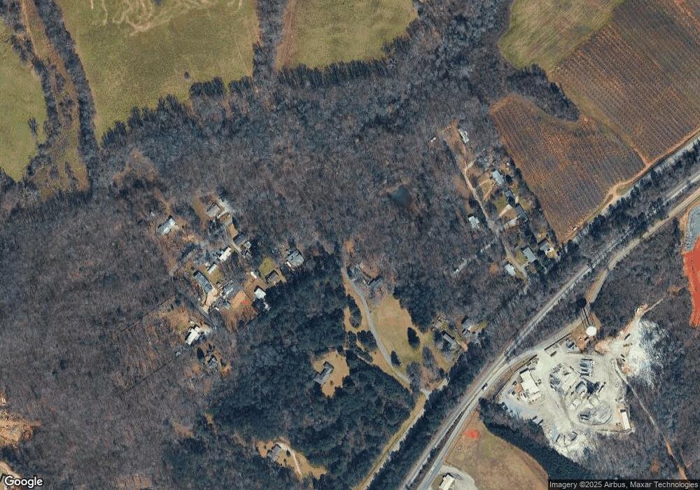 7644 Poole Cir, Alto, GA 30510 - photo 1