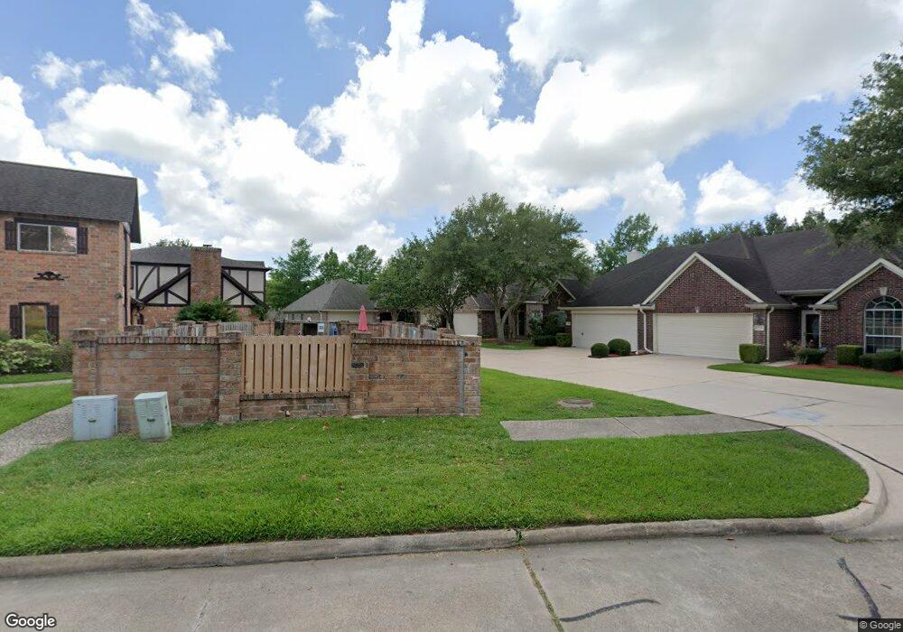 1537 Sun Meadow Blvd unit A B C, Friendswood, TX 77546 - photo 1