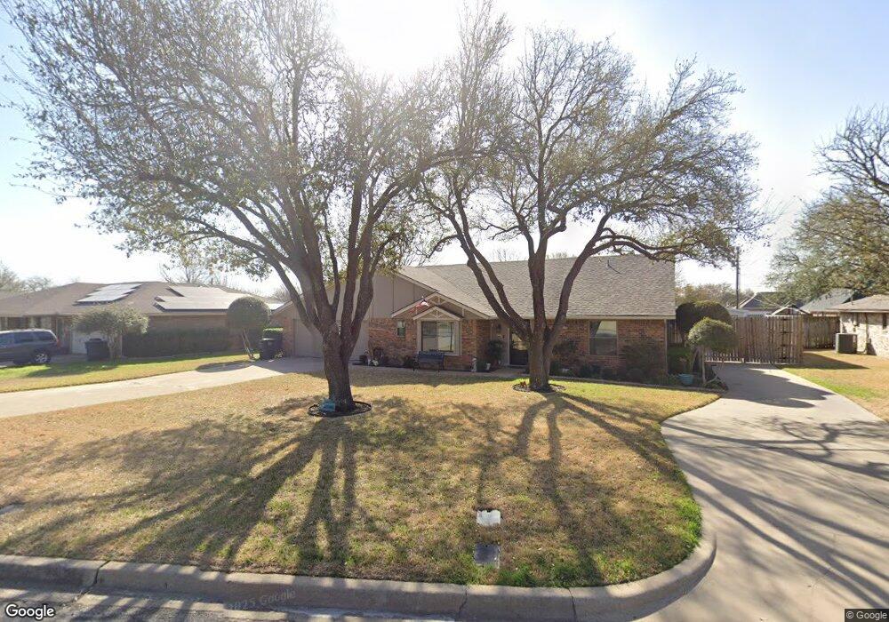 1611 Danny Ray Dr, Cleburne, TX 76033 - photo 1