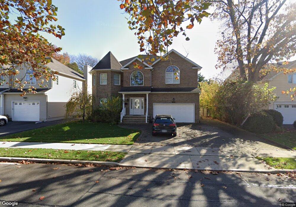 1655 Warwick Rd, Hewlett, NY 11557 - photo 1