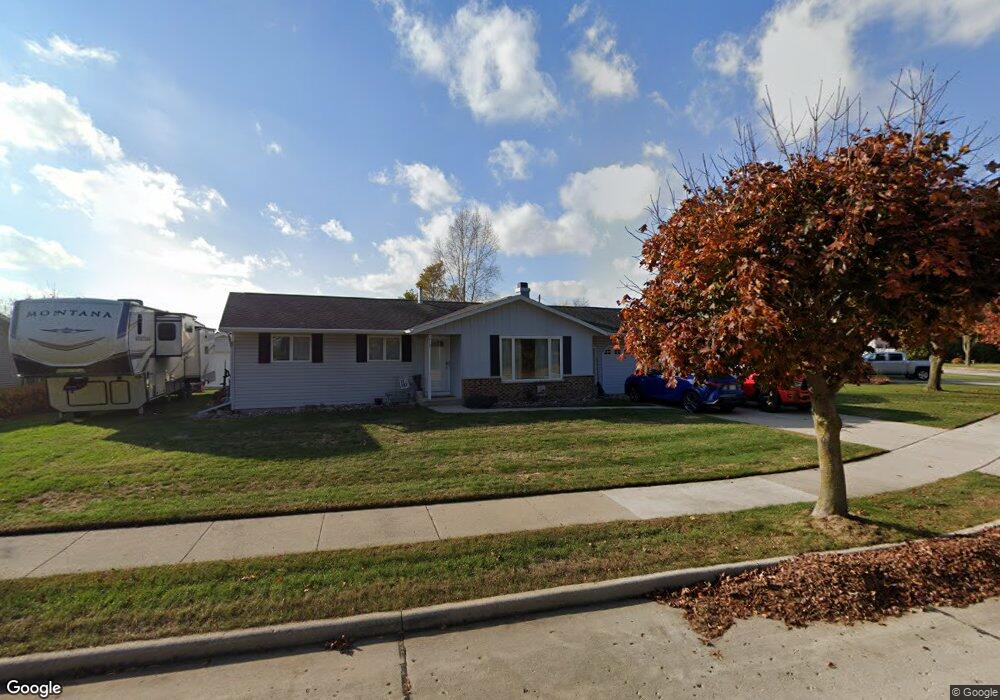 4118 Martin Ln, Two Rivers, WI 54241 - photo 1