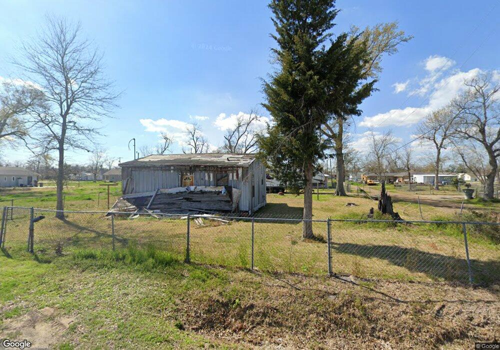 1013 N Cherry St, Lake Charles, LA 70601 - photo 1