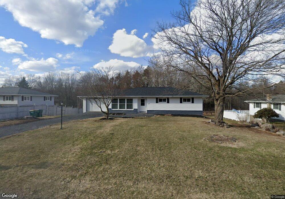 114 Sunset Rd, Roaring Brook Township, PA 18444 - photo 1