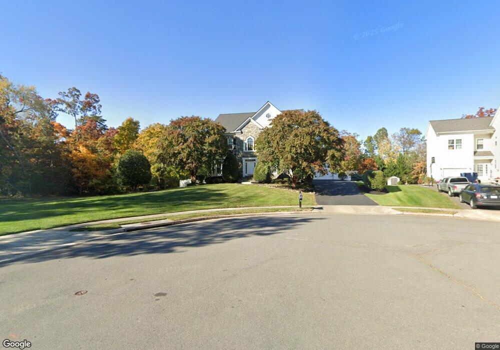 43478 Savoy Woods Ct, Chantilly, VA 20152 - photo 1