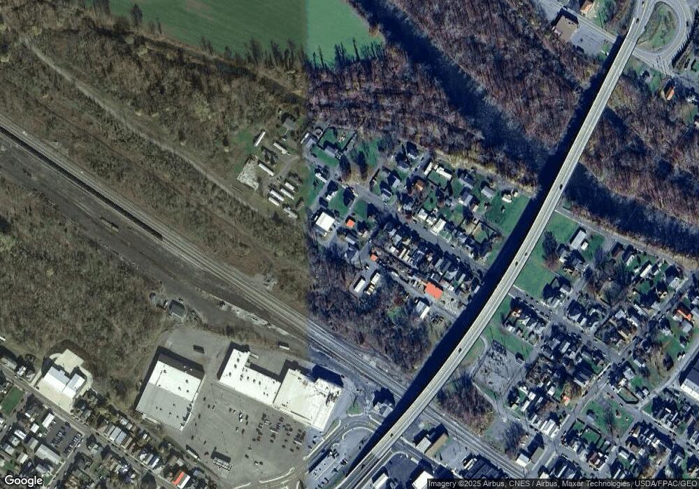 7 Allegheny St, Keyser, WV 26726 - photo 1