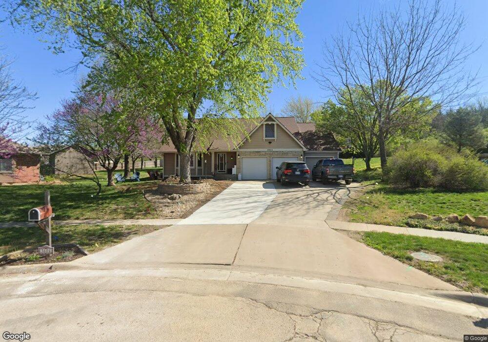 3604 SW Red Hawk Ct, Topeka, KS 66614 - photo 1