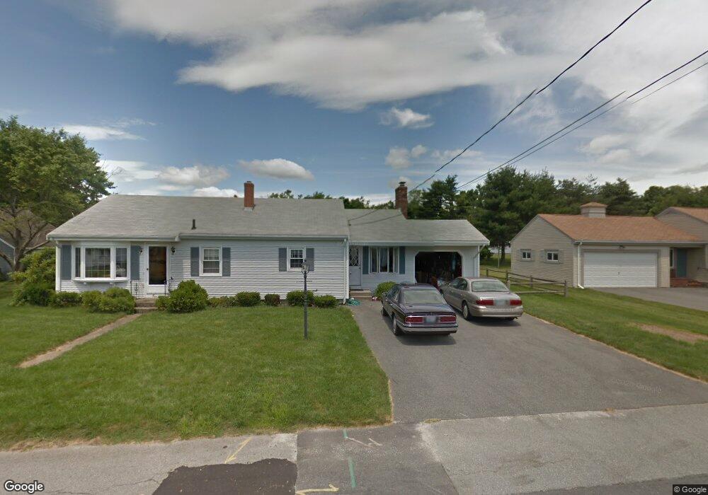 14 Greenfield Rd, Cumberland, RI 02864 - photo 1