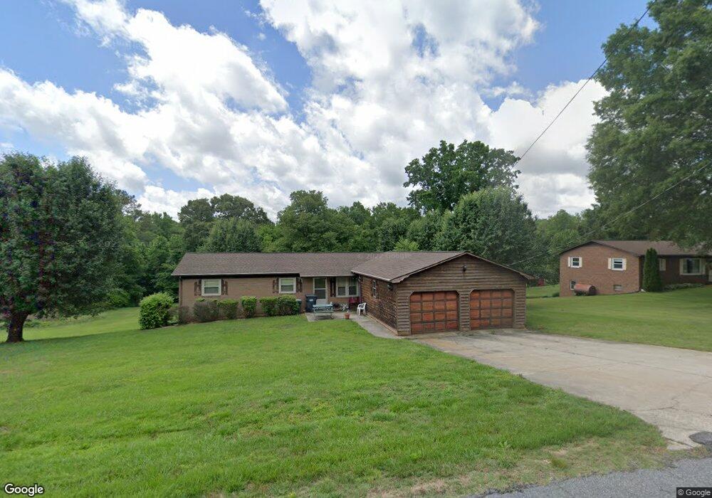 138 Fieldstone Farm Dr, Statesville, NC 28625 - photo 1