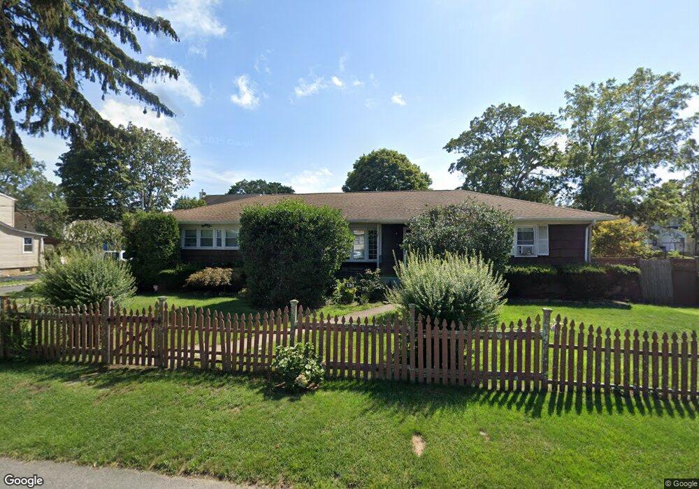 136 44th St, Copiague, NY 11726 - photo 1