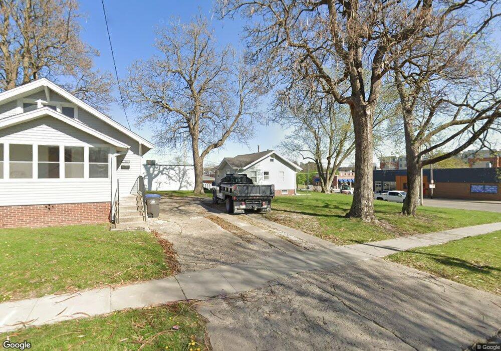 3015 Forest Ave, Des Moines, IA 50311 - photo 1