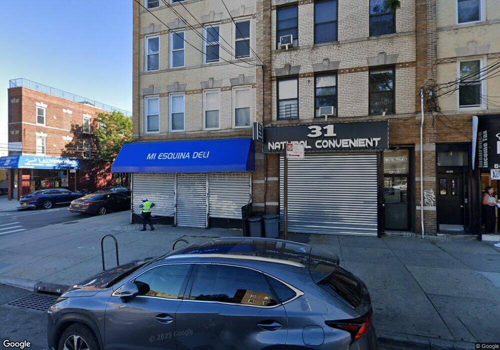 4301 31st Ave, Long Island City, NY 11103 - photo 1