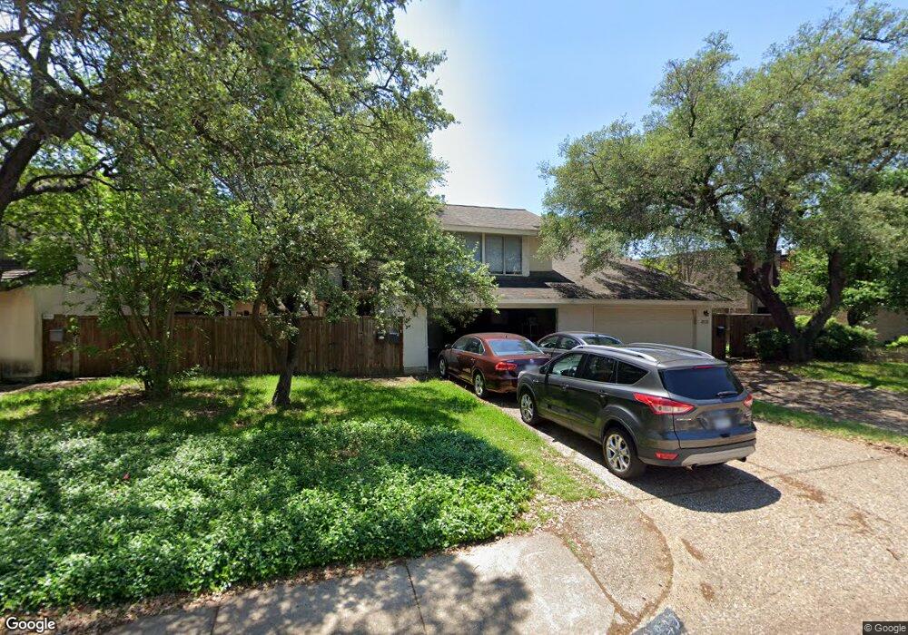 4938 Thunder Rd unit B, Dallas, TX 75244 - photo 1