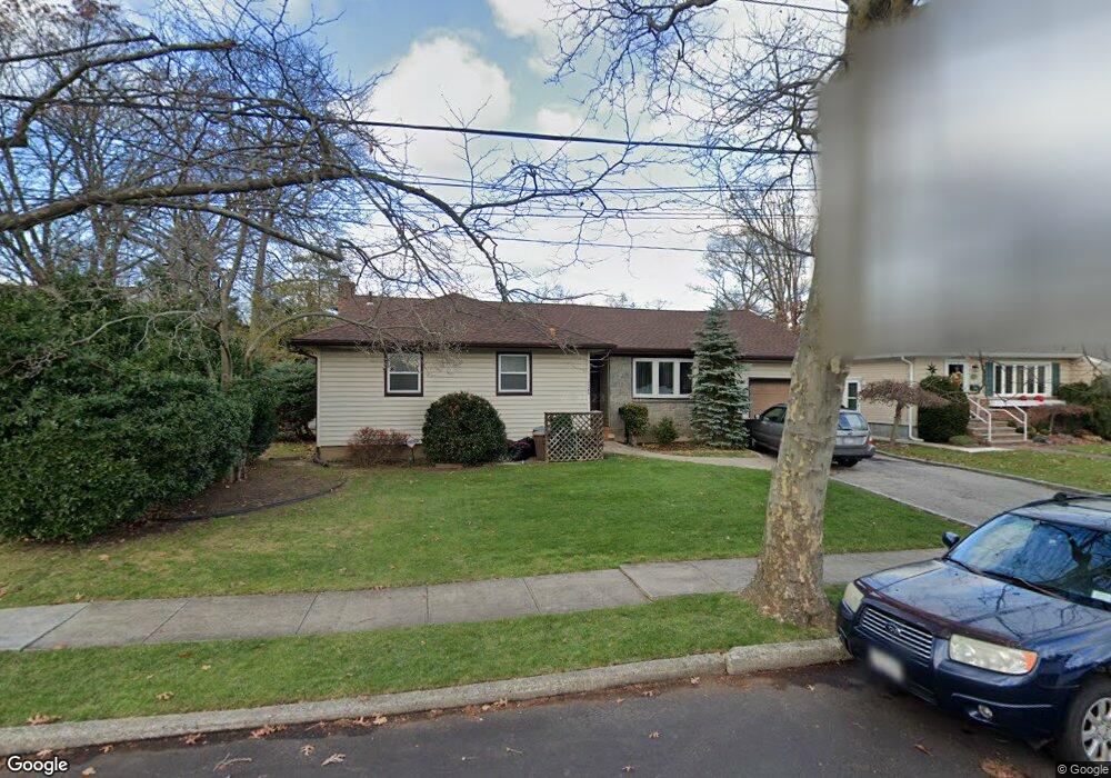 2285 Elm St, Merrick, NY 11566 - photo 1