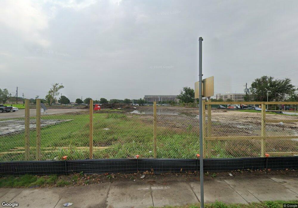 5808 Lockwood Dr, Houston, TX 77026 - photo 1