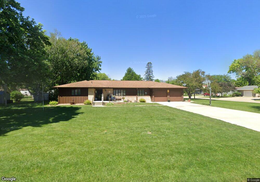 620 6th St NE, Clarion, IA 50525 - photo 1