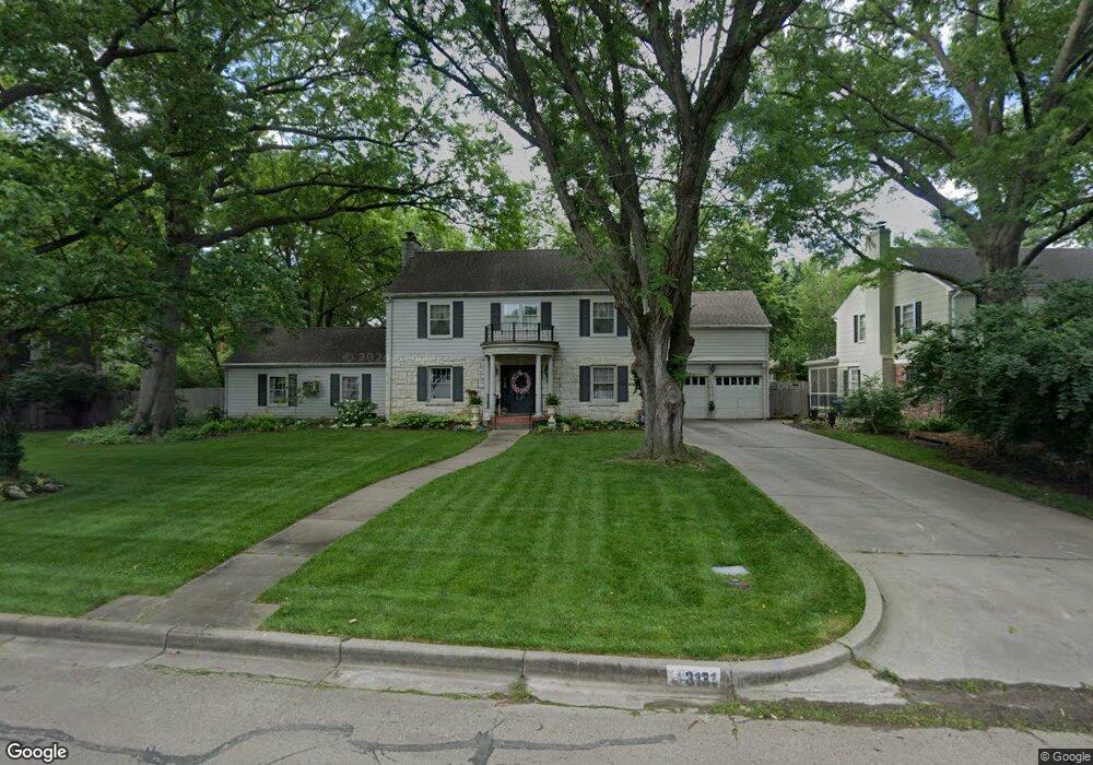 3131 SW Westover Rd, Topeka, KS 66604 - photo 1