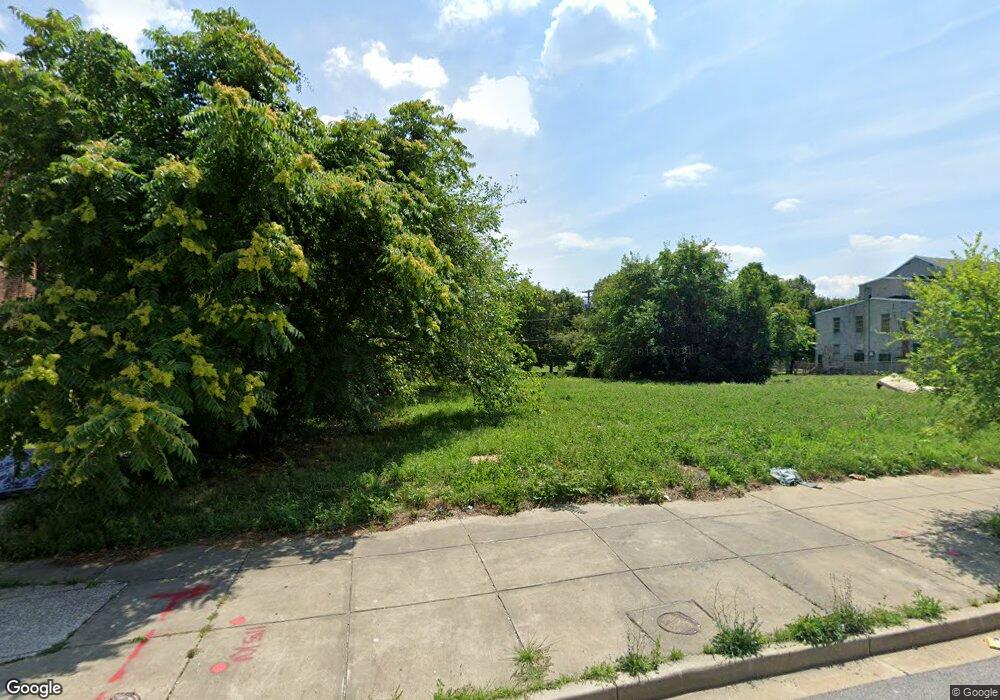 219 N Carrollton Ave, Baltimore, MD 21223 - photo 1