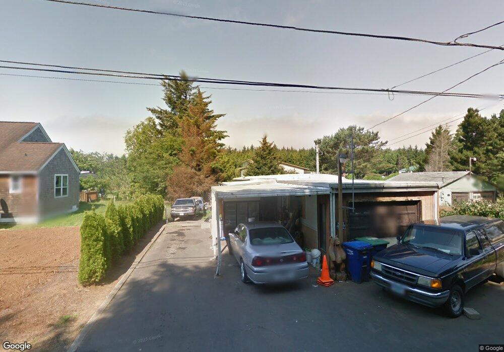 711 SE Neptune Ave, Lincoln City, OR 97367 - photo 1