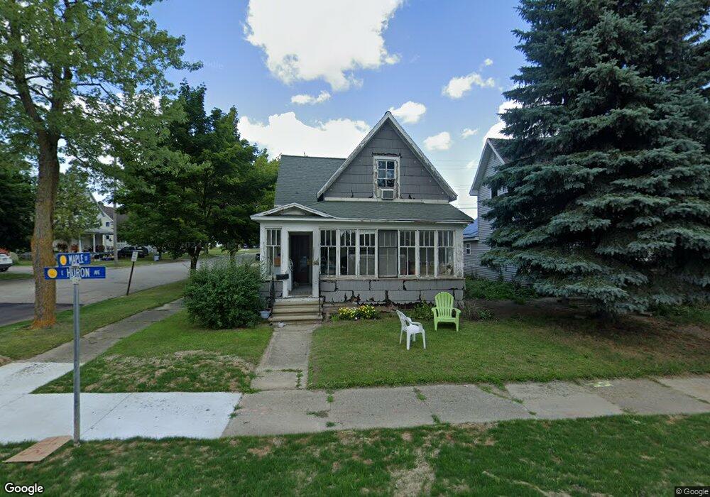 601 E Huron Ave, Bad Axe, MI 48413 - photo 1