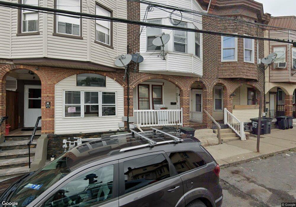 37 W 7th St, Hazleton, PA 18201 - photo 1