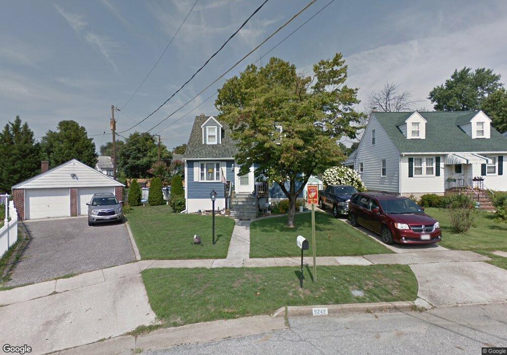 5242 Dewitt Rd, Halethorpe, MD 21227 - photo 1