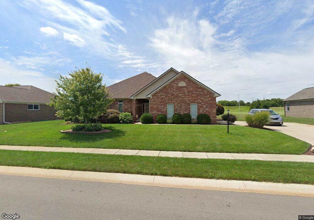 206 Saint Andrews Ave, Edinburgh, IN 46124 - photo 1