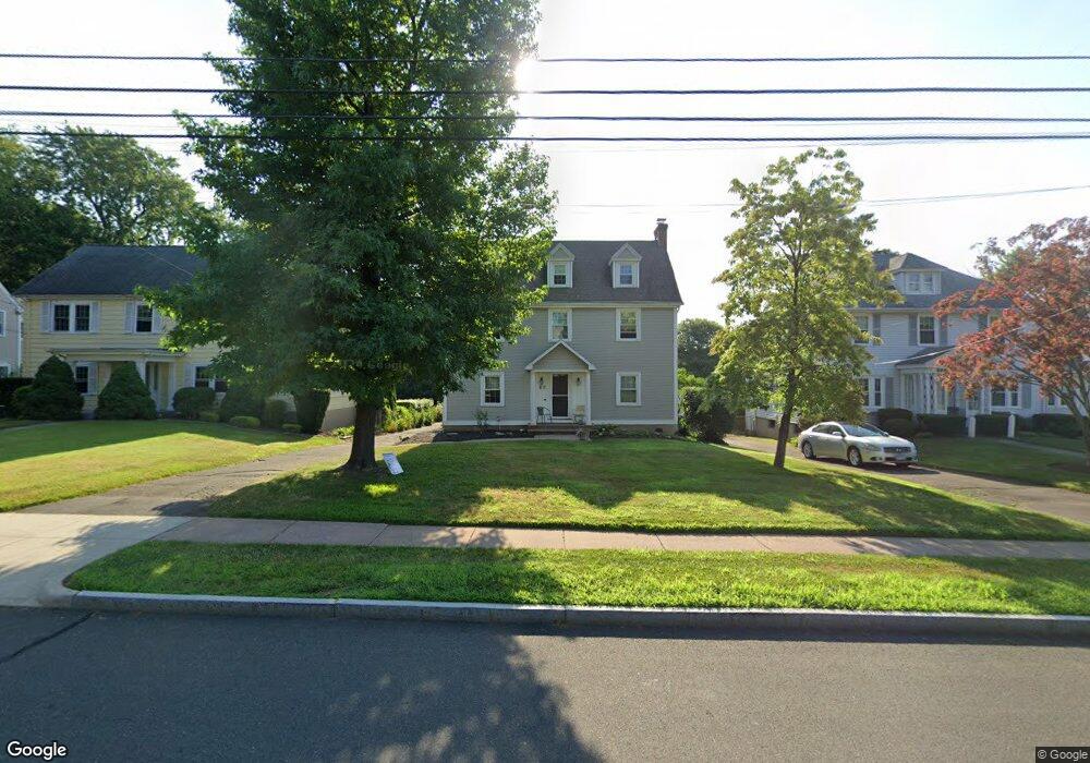 56 Arnoldale Rd, West Hartford, CT 06119 - photo 1