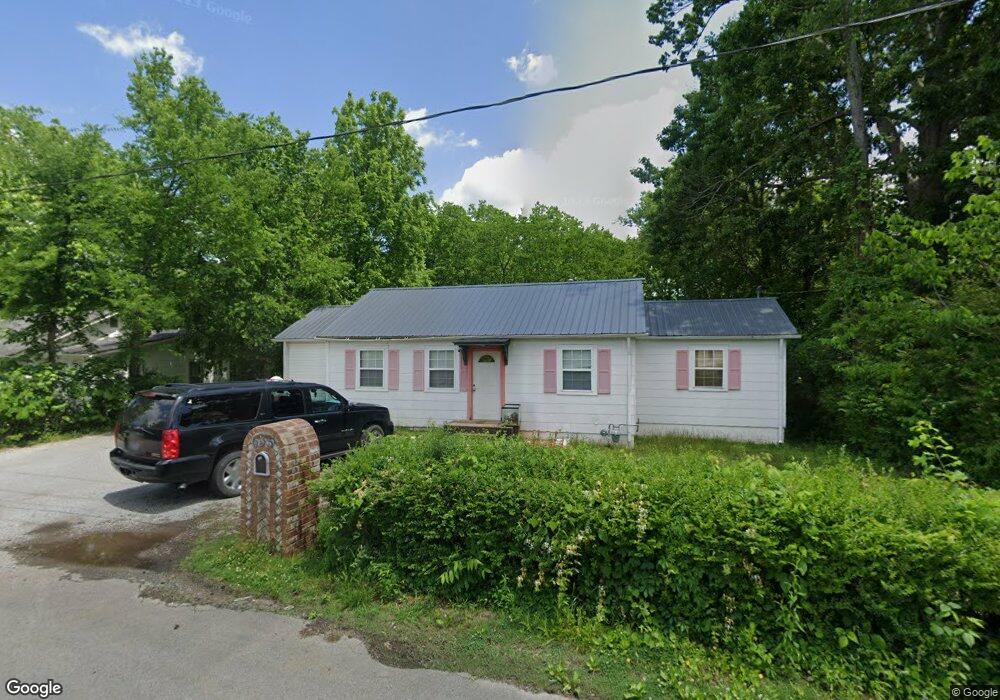 635 Landers St, Shelbyville, TN 37160 - photo 1