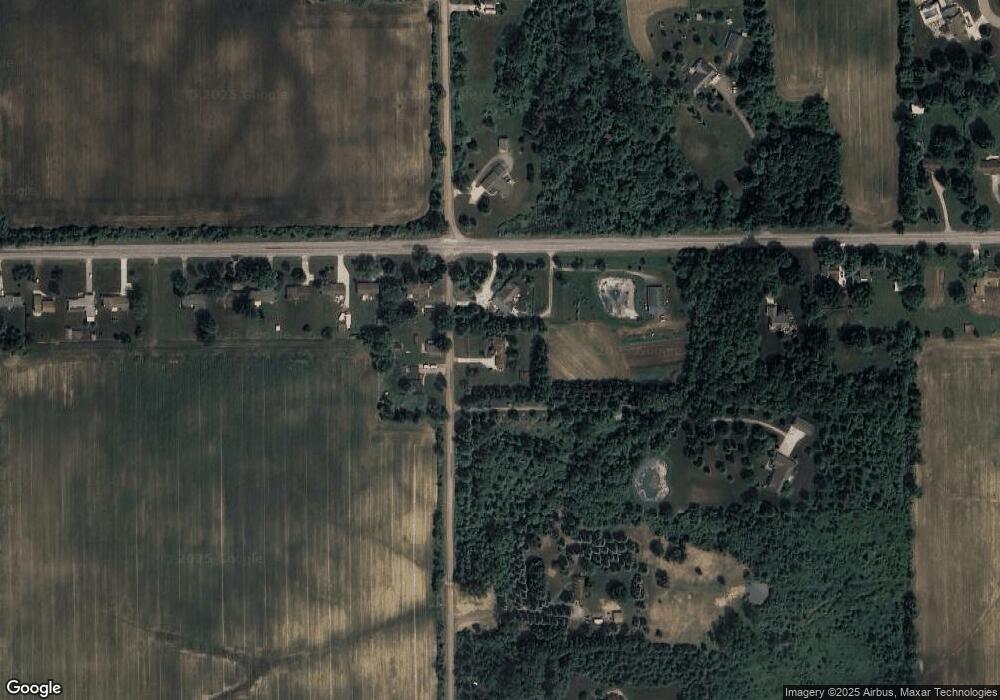 1504 N Mckinley Rd, Flushing, MI 48433 - photo 1