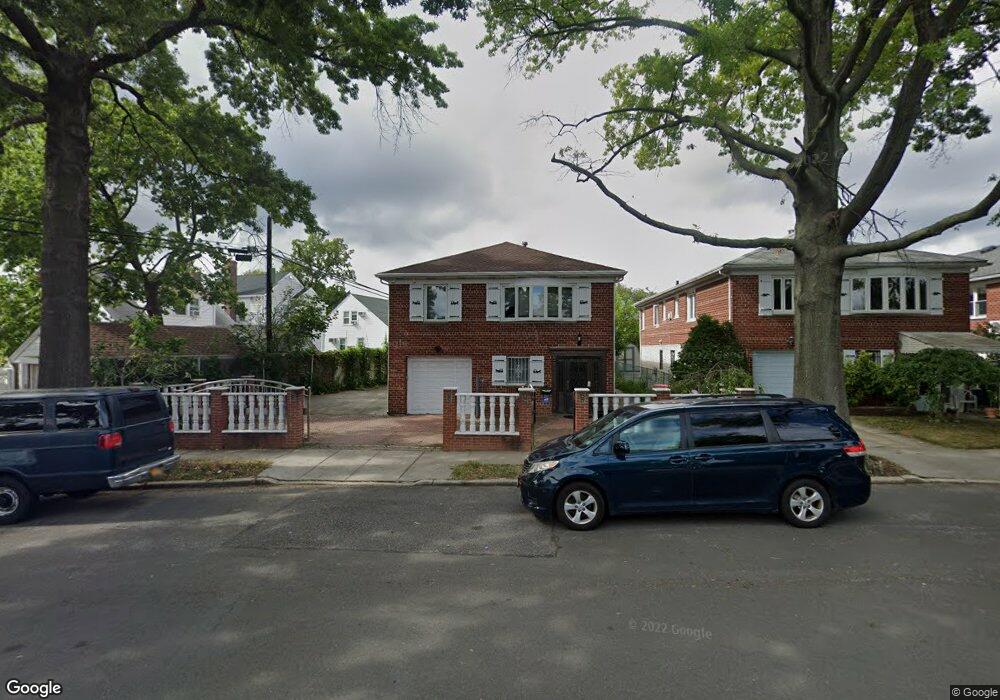 19639 46th Ave, Flushing, NY 11358 - photo 1