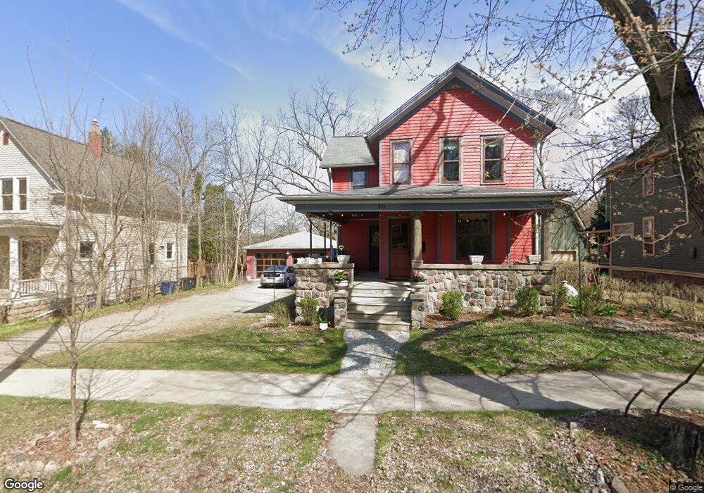 553 S 7th St, Ann Arbor, MI 48103 - photo 1