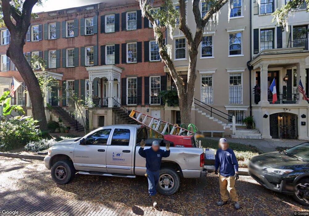 21 E Jones St, Savannah, GA 31401 - photo 1