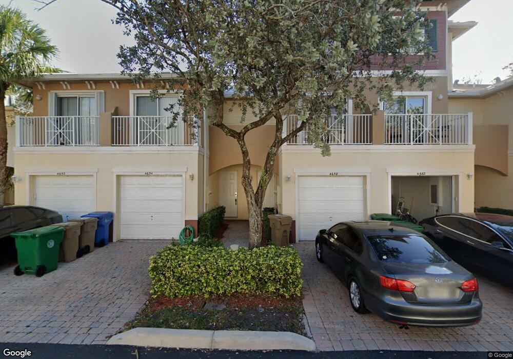 4658 SW 75th Way, Davie, FL 33314 - photo 1