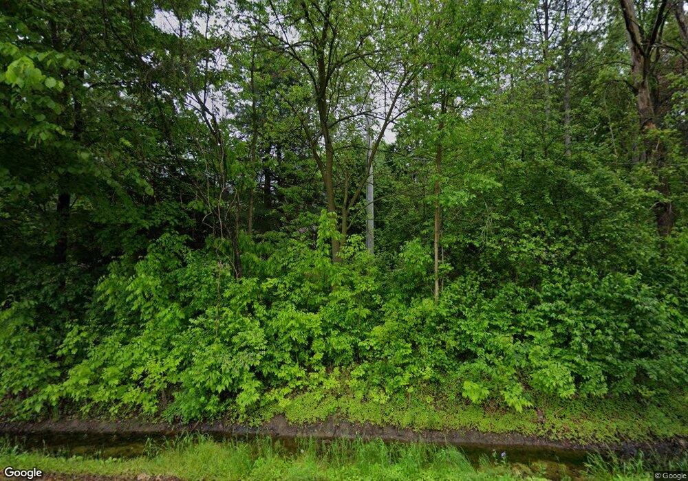 7419 Stanley Rd, Flushing, MI 48433 - photo 1