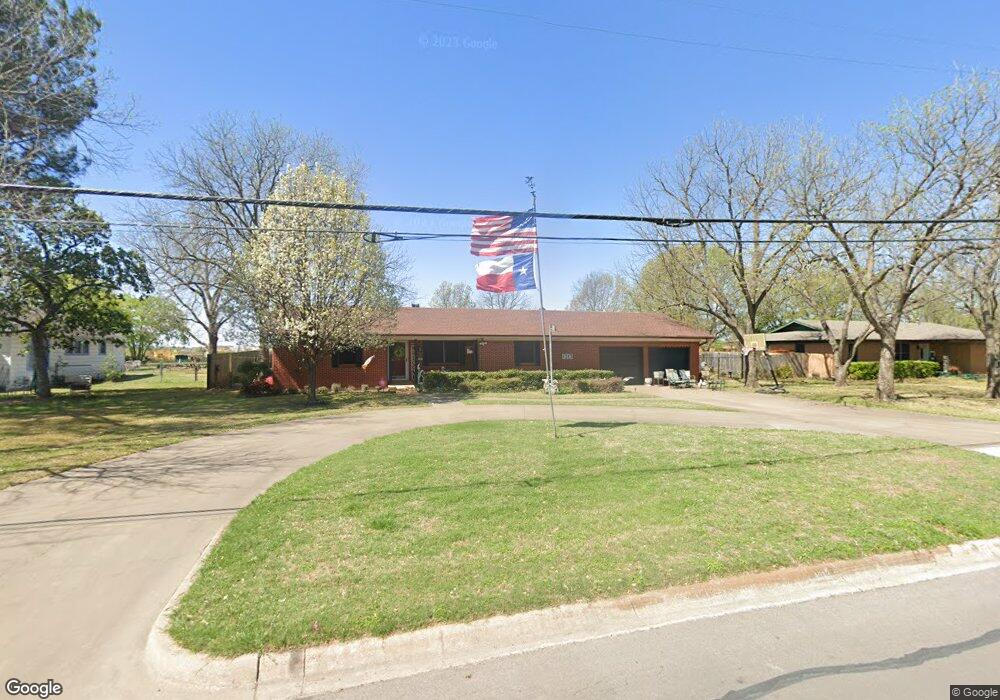 1313 Grand Ave, Cleburne, TX 76033 - photo 1