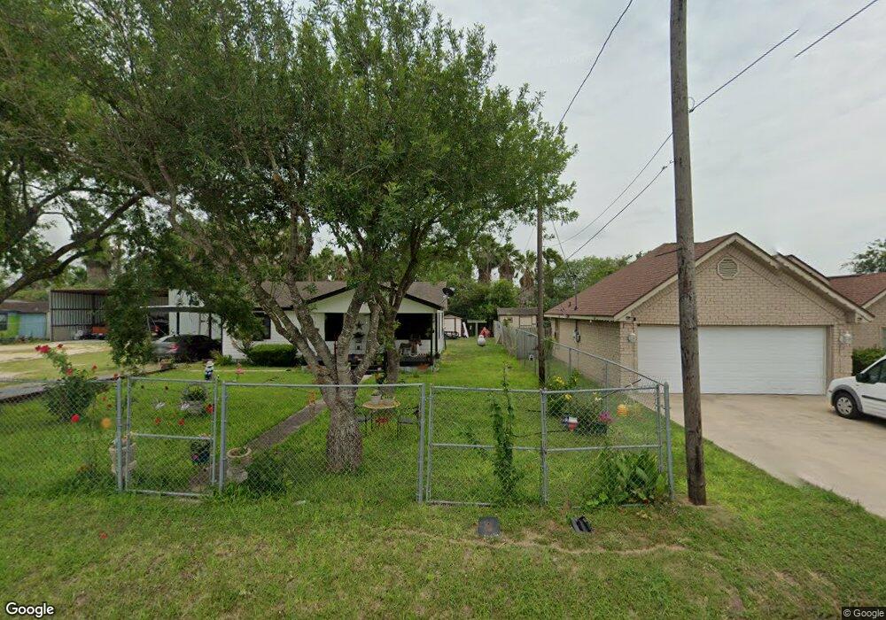 522 E Mile 12 1/2 N, Weslaco, TX 78599 - photo 1