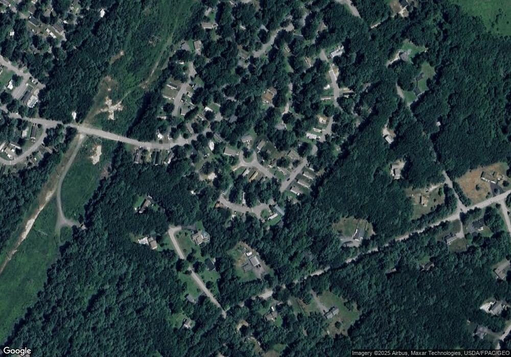 101 Cedar Cir, Gorham, ME 04038 - photo 1