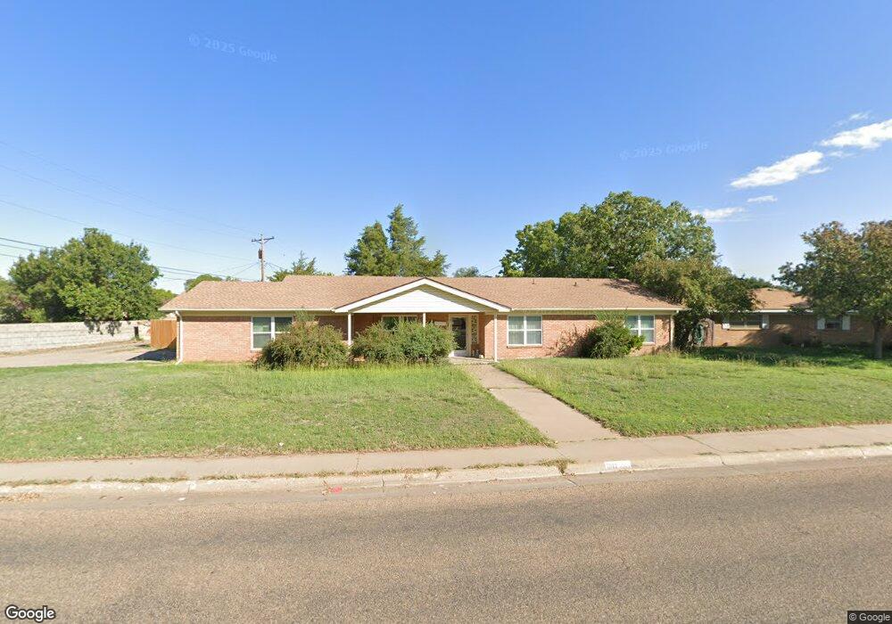 1012 E 5th St, Dumas, TX 79029 - photo 1