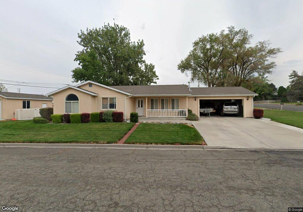 30 Arnold Ave, Winnemucca, NV 89445 - photo 1