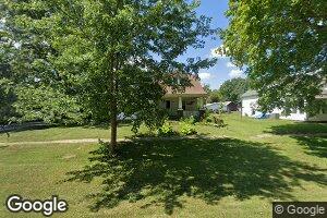 313 S 2nd Ave, New Windsor, IL 61465