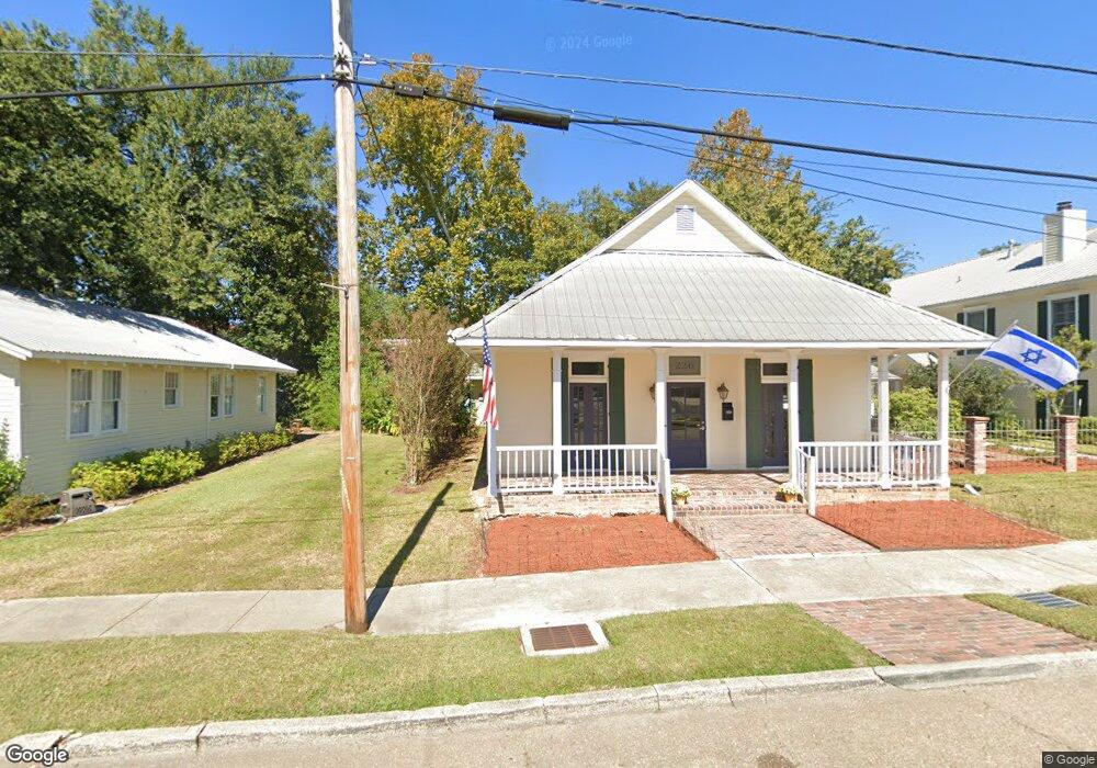 226 E Gibson St, Covington, LA 70433 - photo 1