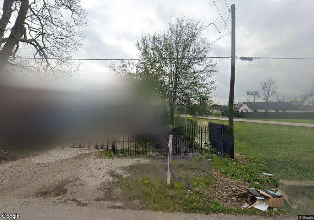 121 Riggs Rd, Houston, TX 77022 - photo 1