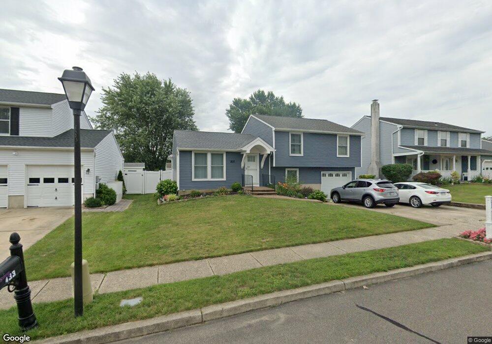 431 Musket Dr, Morrisville, PA 19067 - photo 1