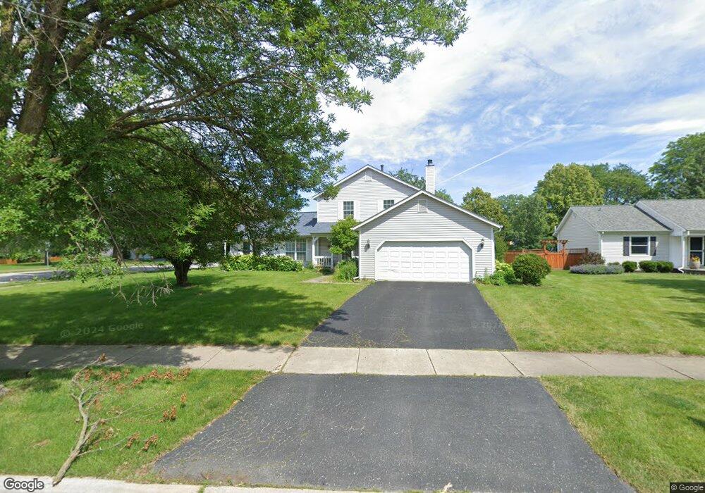 1400 Pinetree Dr, Naperville, IL 60565 - photo 1