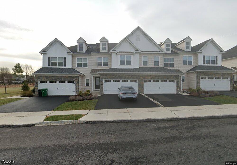 3 Swan Ln, Warminster, PA 18974 - photo 1