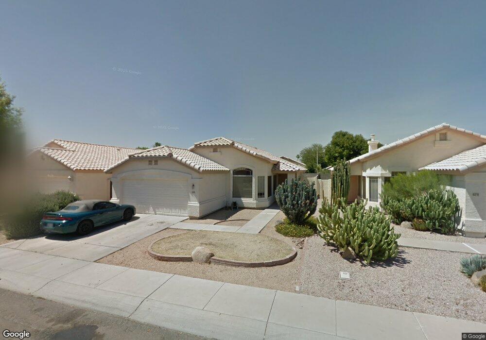 680 W Caroline Ln, Chandler, AZ 85225 - photo 1