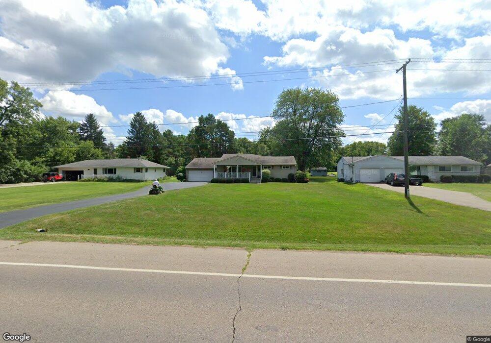 1416 Coutant St, Flushing, MI 48433 - photo 1